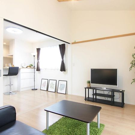 Guesthouse Tokushima Esterno foto